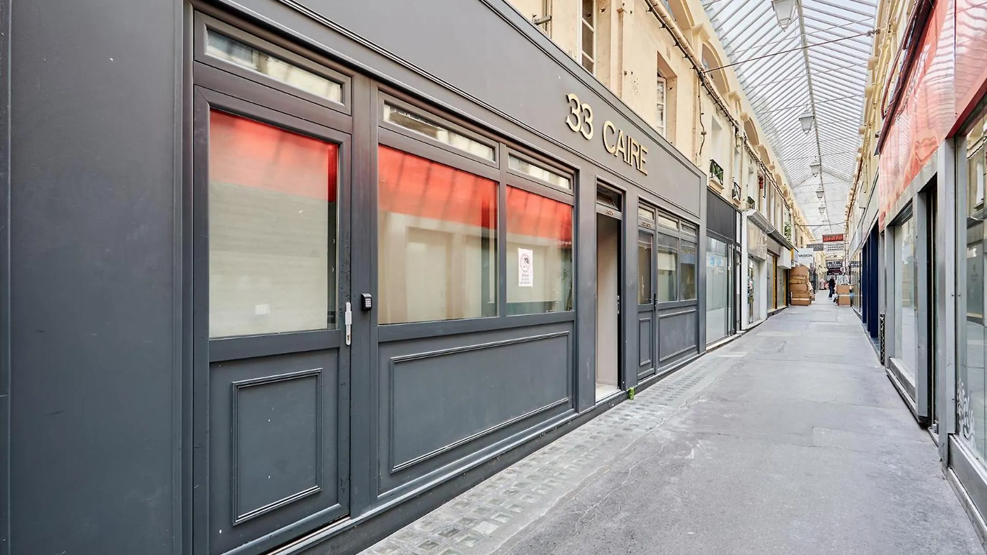 Centre De By Prestige Paris