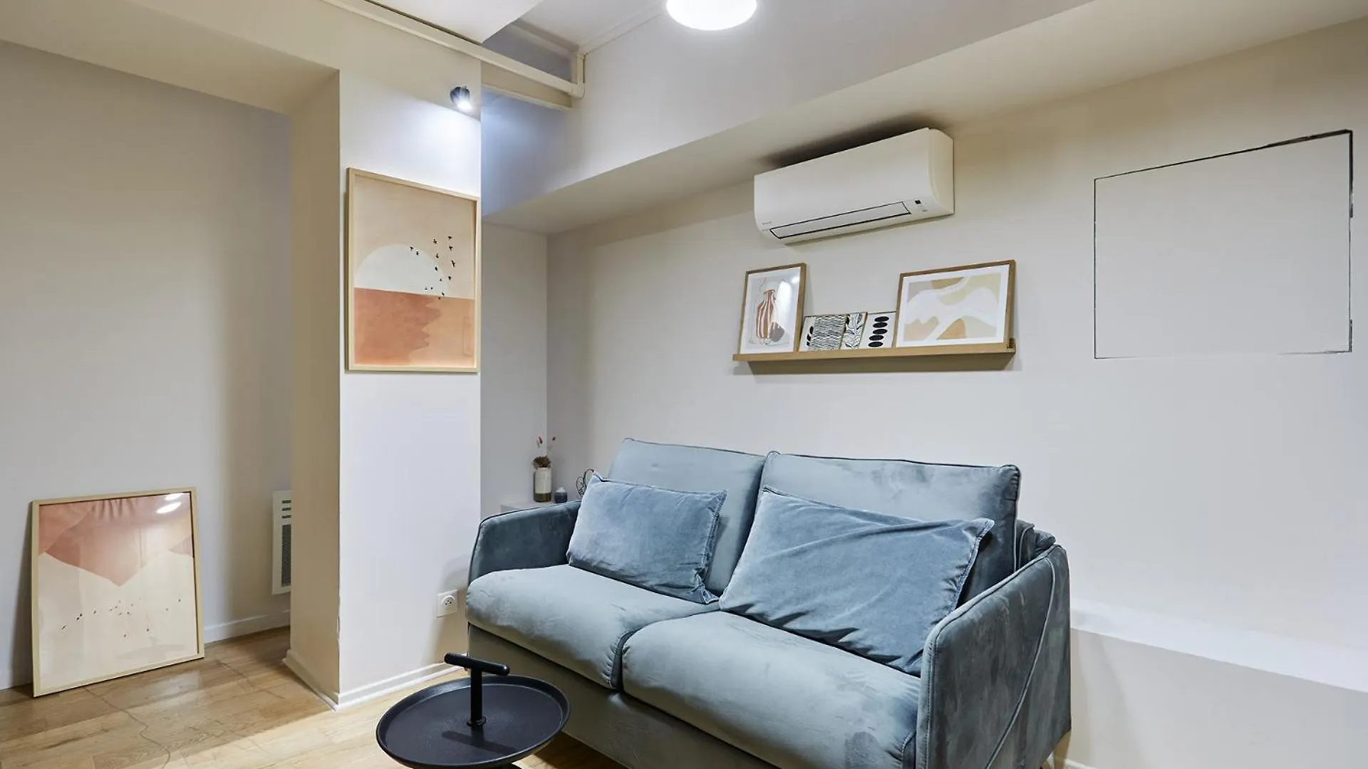 Apartment Centre De By Prestige